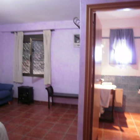 Hostal El Olmo Camarena de la Sierra Buitenkant foto
