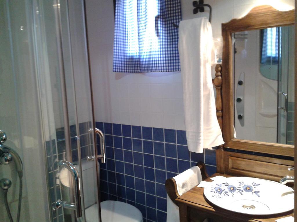 Hostal El Olmo Camarena de la Sierra Kamer foto